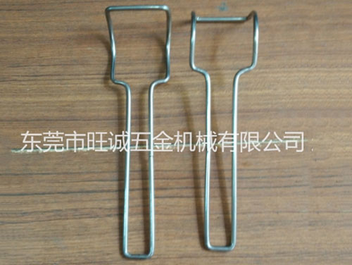 全自動(dòng)電腦液壓打扣機(jī)制成成品